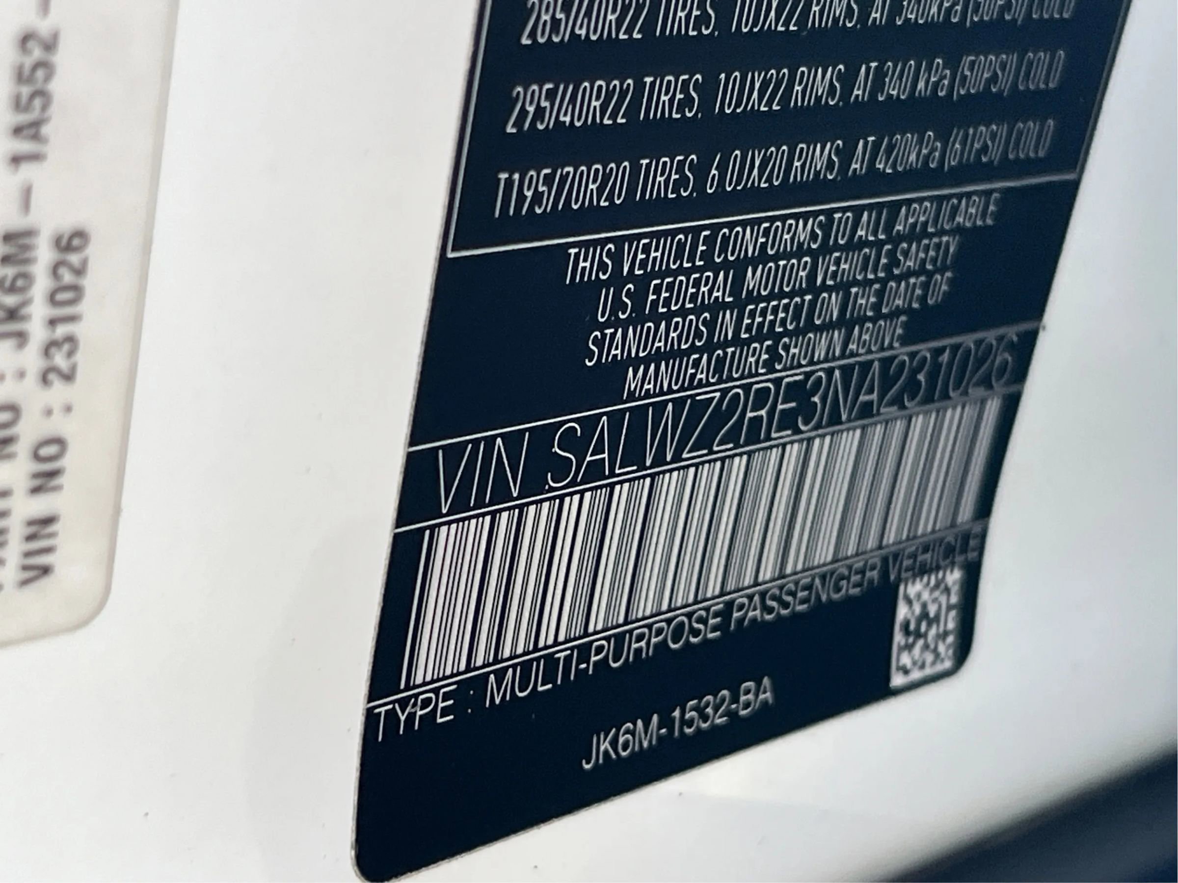 Used 2022 Land Rover Range Rover Sport SVR image 26