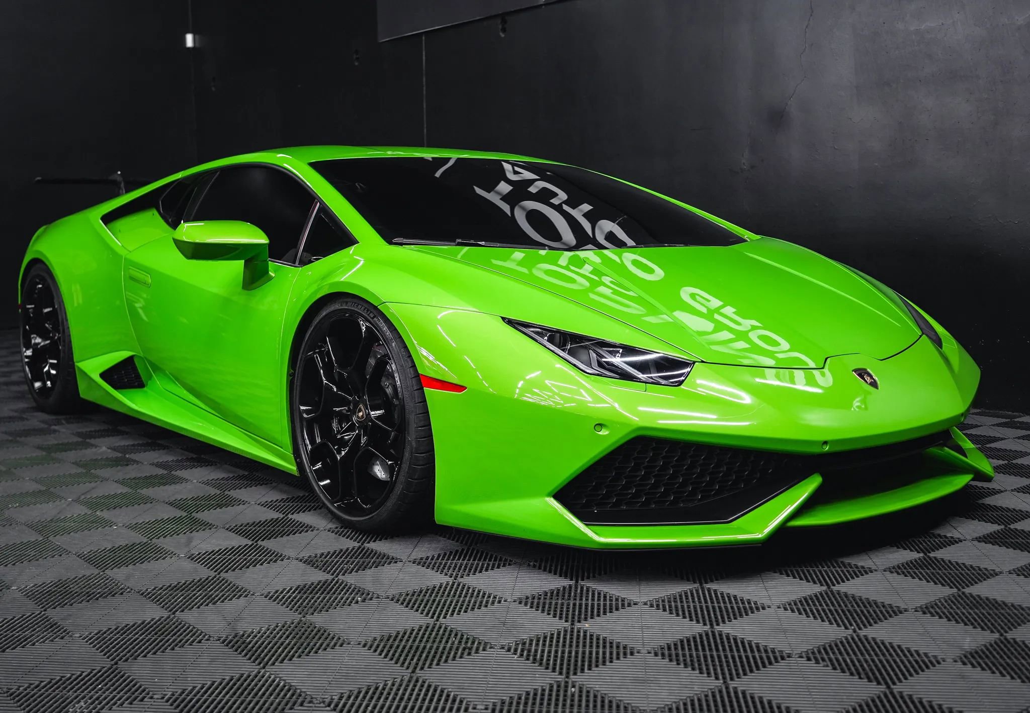 Used 2015 Lamborghini Huracan LP 610-4 image 25