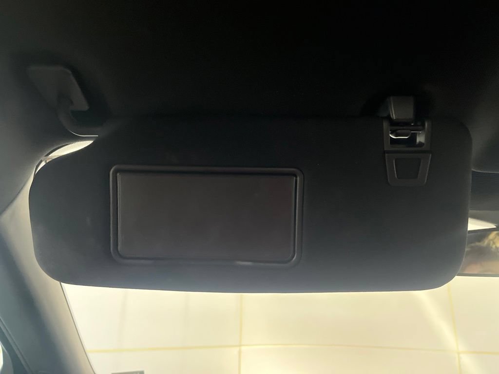 Used 2020 Ford Explorer XLT w/ Equipment Group 202A AWD/4WD image 80