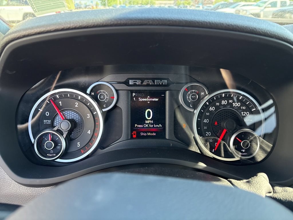 New 2026 RAM 3500 Tradesman AWD/4WD image 17
