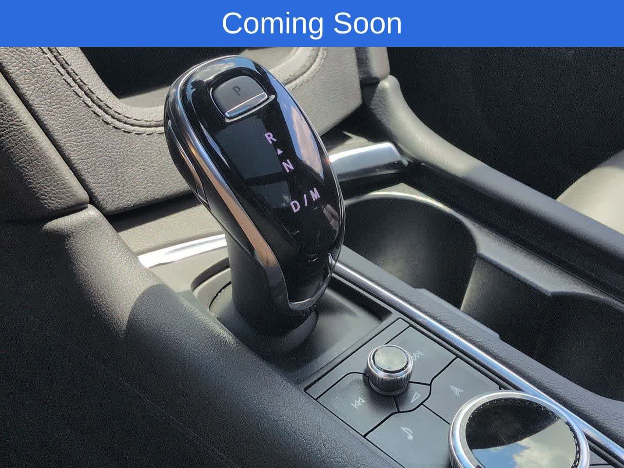 Used 2023 Cadillac XT5 Premium Luxury w/ Technology Package AWD/4WD image 32