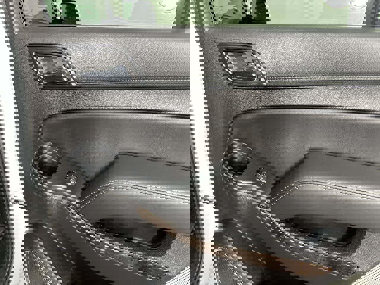 Used 2017 Chevrolet Tahoe LT image 31