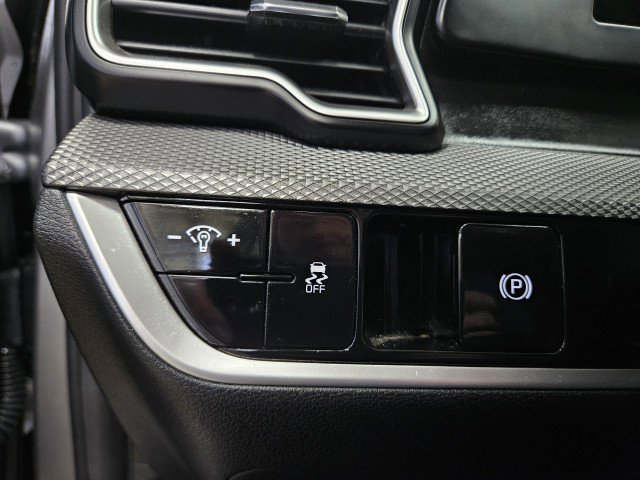 Used 2023 Kia Sportage LX image 28