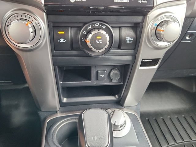 Used 2022 Toyota 4Runner TRD Sport w/ Technology Package AWD/4WD image 12