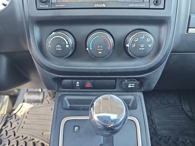 Used 2016 Jeep Patriot 75th Anniversary w/ Power Value Group image 22