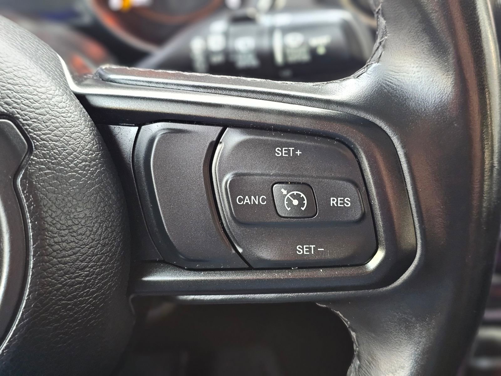 Used 2020 Jeep Wrangler Sport image 17