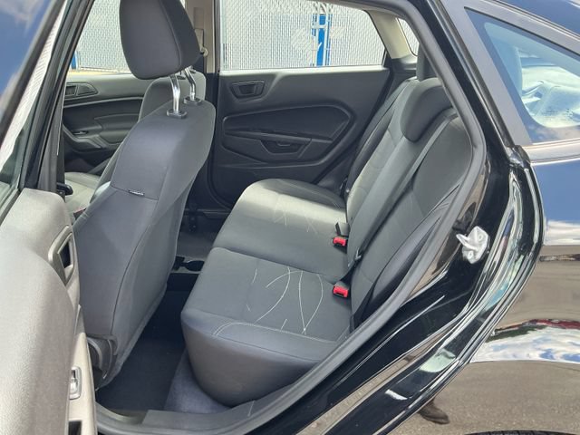 Used 2019 Ford Fiesta SE FWD image 10
