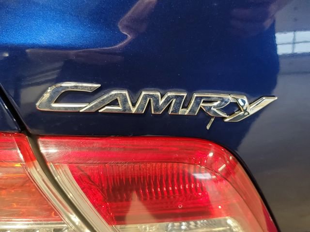 Used 2010 Toyota Camry SE FWD image 27