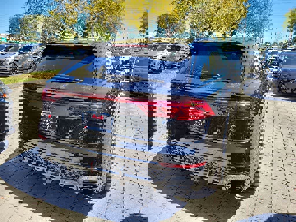 New 2026 Audi RS Q8 performance image 4