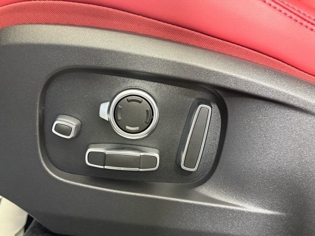 New 2026 Jaguar F-PACE R-Dynamic S AWD/4WD image 29