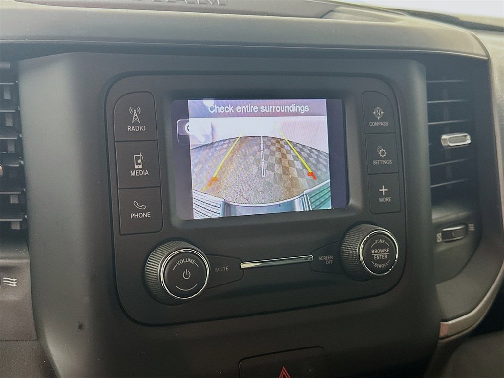 Used 2024 RAM 2500 Tradesman w/ Chrome Appearance Group image 19