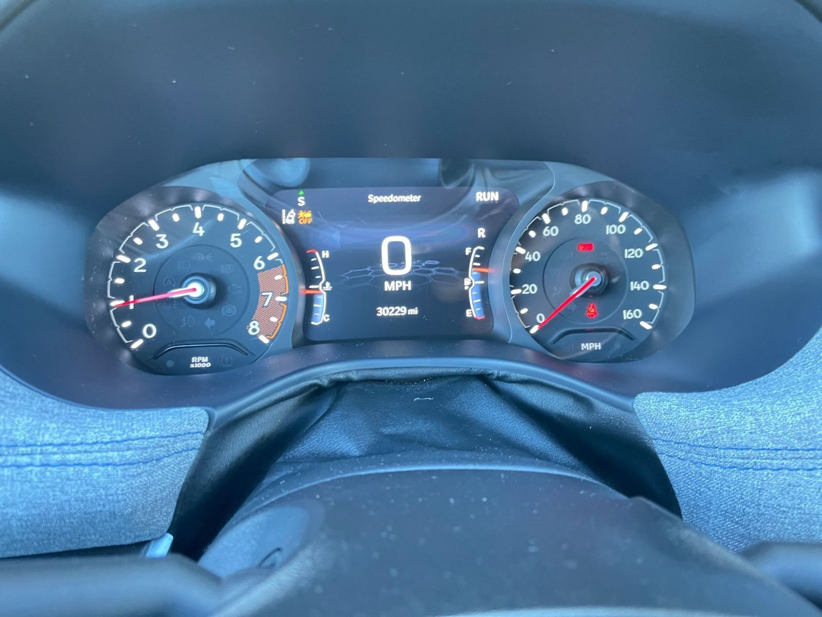 Used 2025 Jeep Compass Latitude image 40