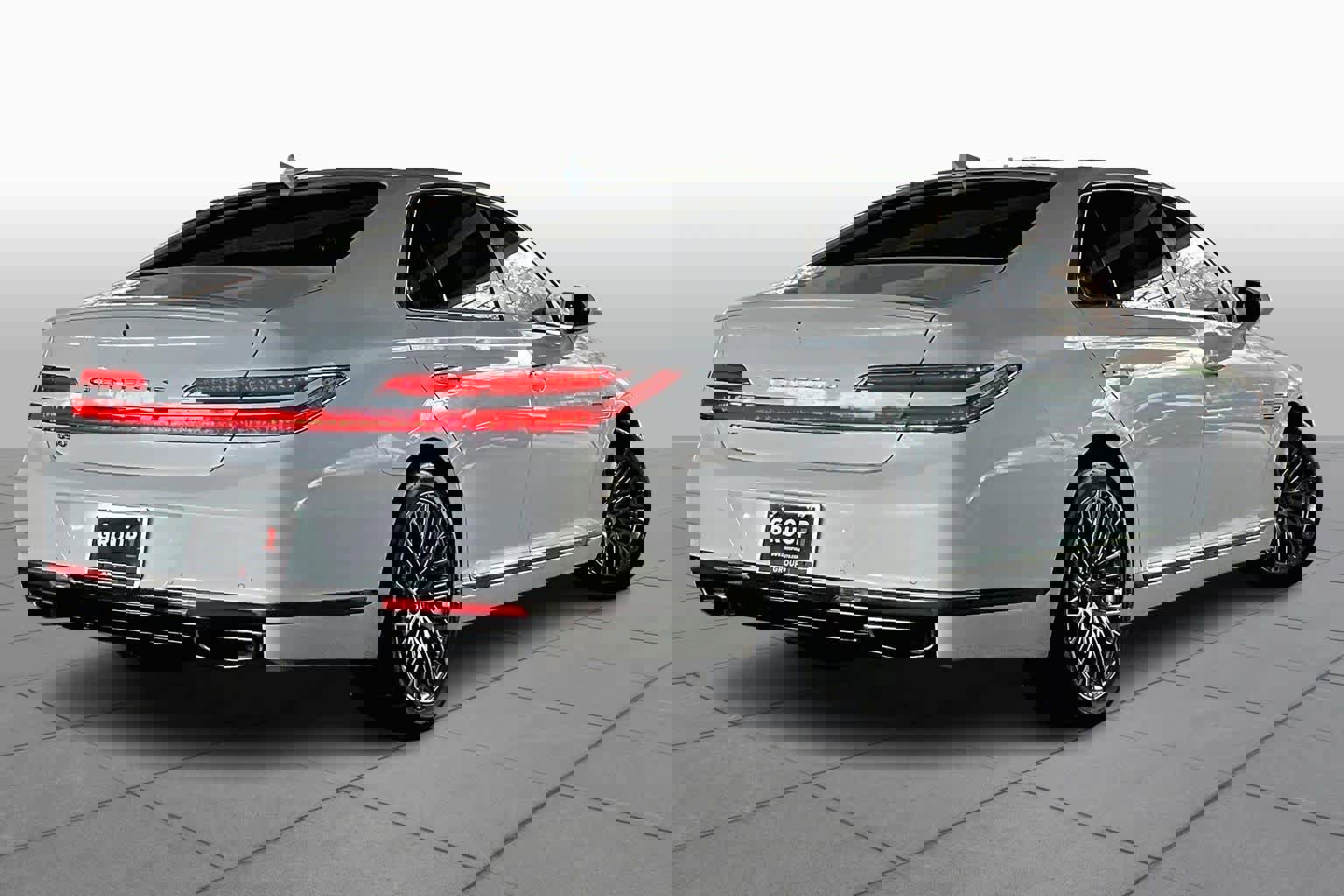 Used 2021 Genesis G90 3.3T Premium image 12