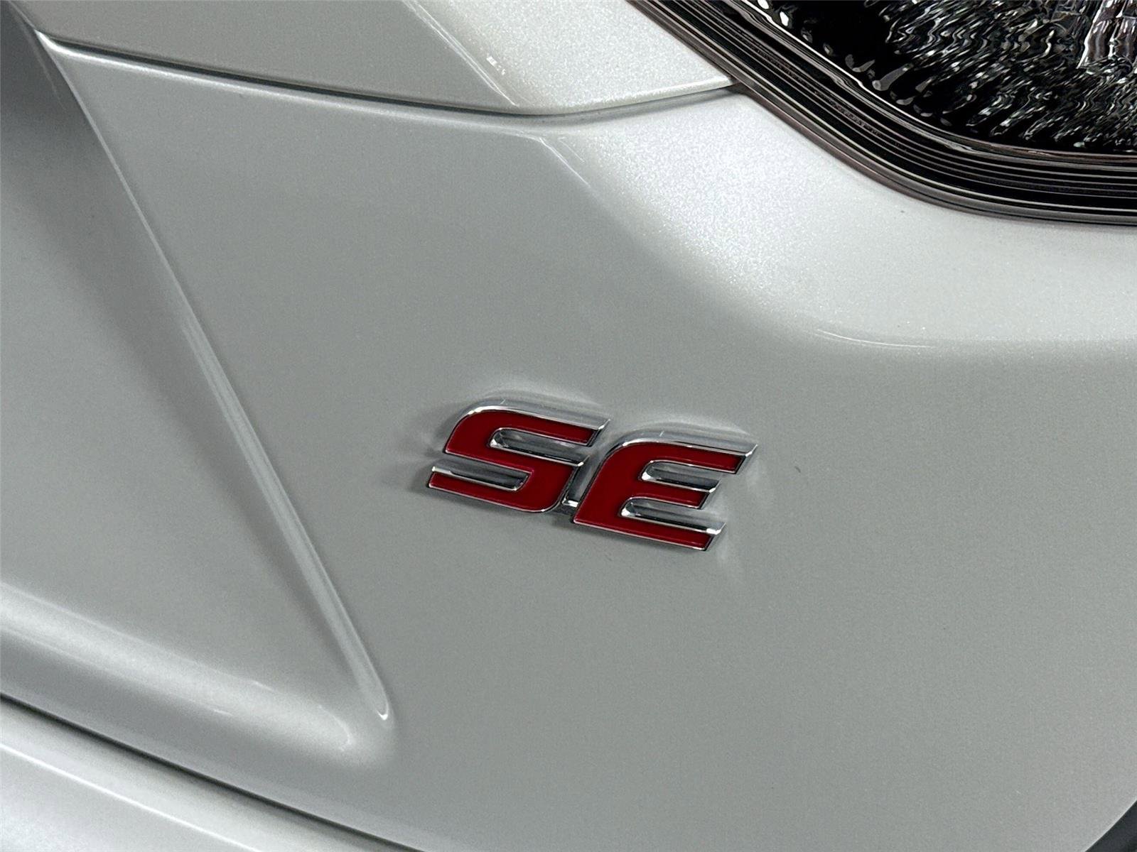 New 2026 Toyota Corolla SE FWD image 10