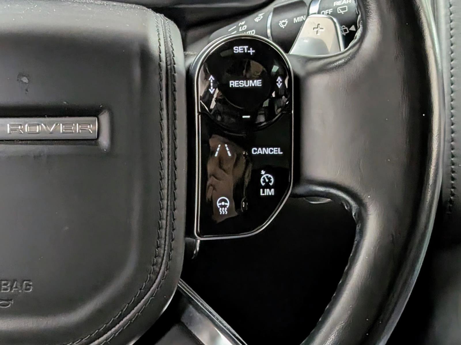 Used 2019 Land Rover Range Rover Autobiography image 40