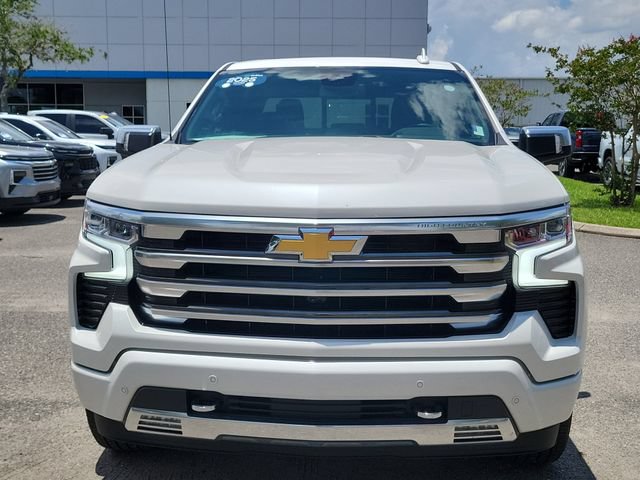 Certified 2025 Chevrolet Silverado 1500 High Country w/ High Country Premium Package AWD/4WD image 8