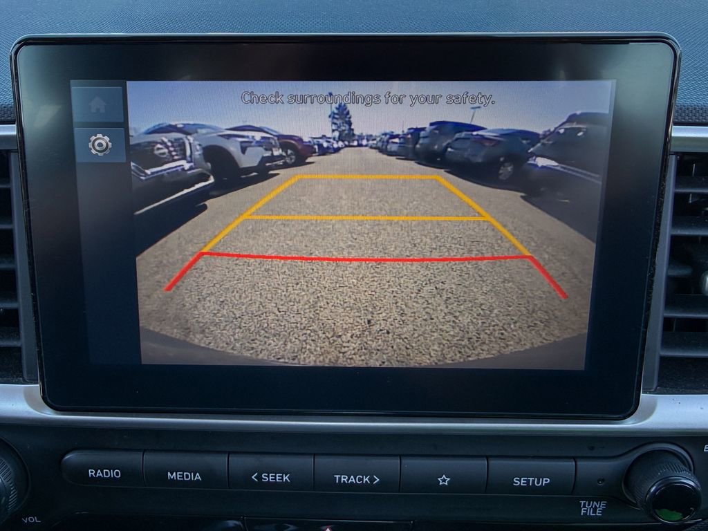 Used 2023 Hyundai Venue SEL image 10