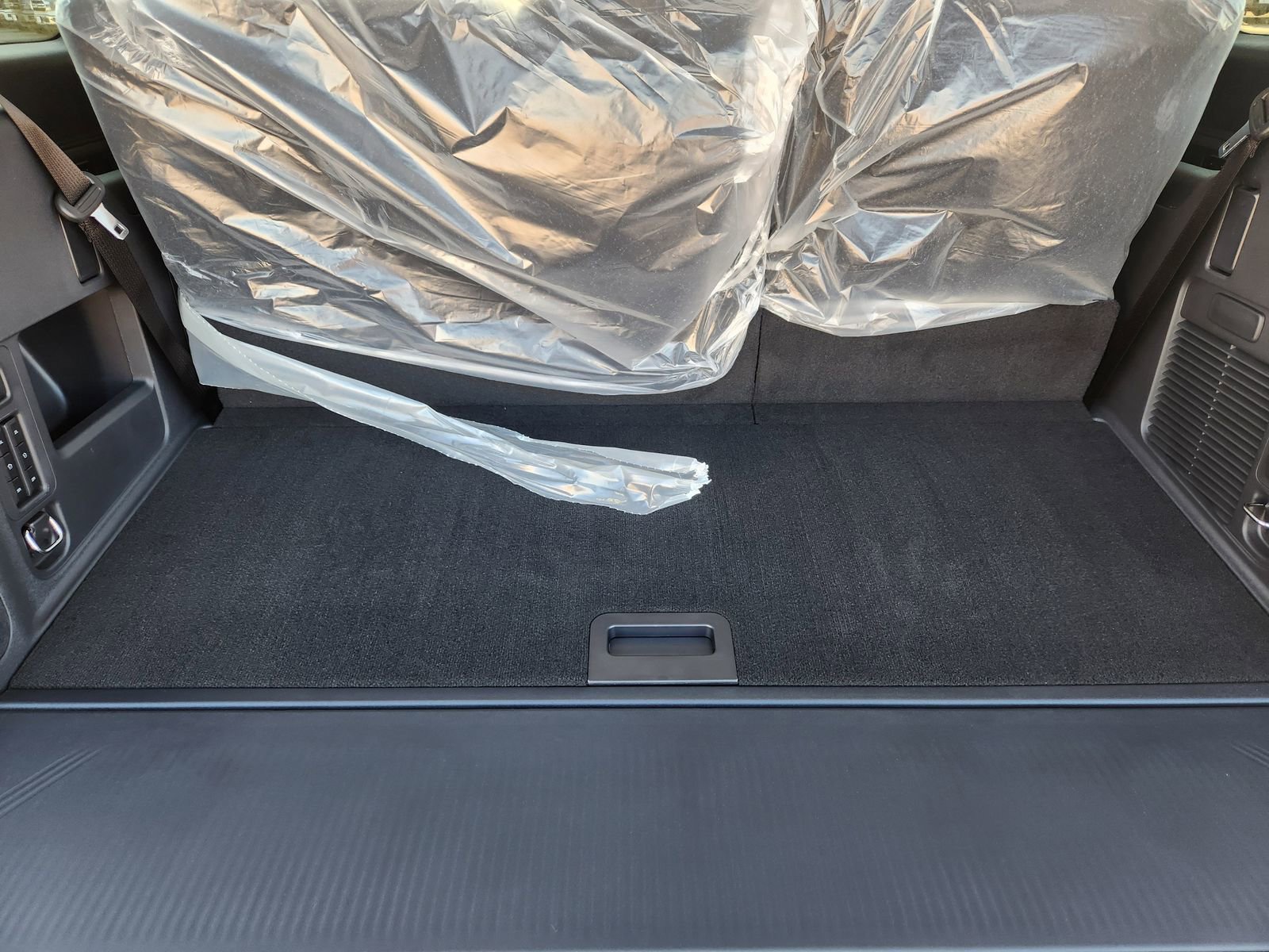 New 2026 Ford Expedition Active image 29