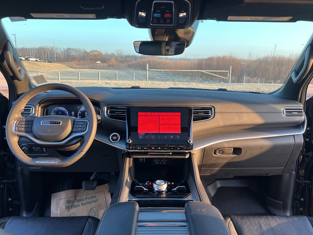 Used 2023 Jeep Wagoneer Series II w/ Convenience Group I image 23