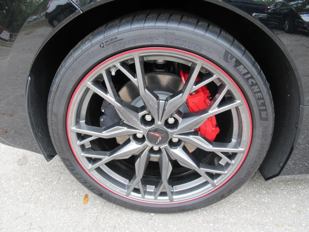 Used 2023 Chevrolet Corvette Stingray Preferred Cpe w/ Battery Protection Package image 8