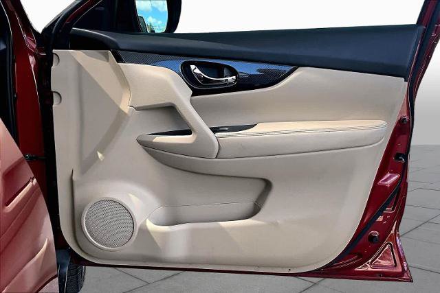 Certified 2019 Nissan Rogue SL w/ Premium Package AWD/4WD image 23