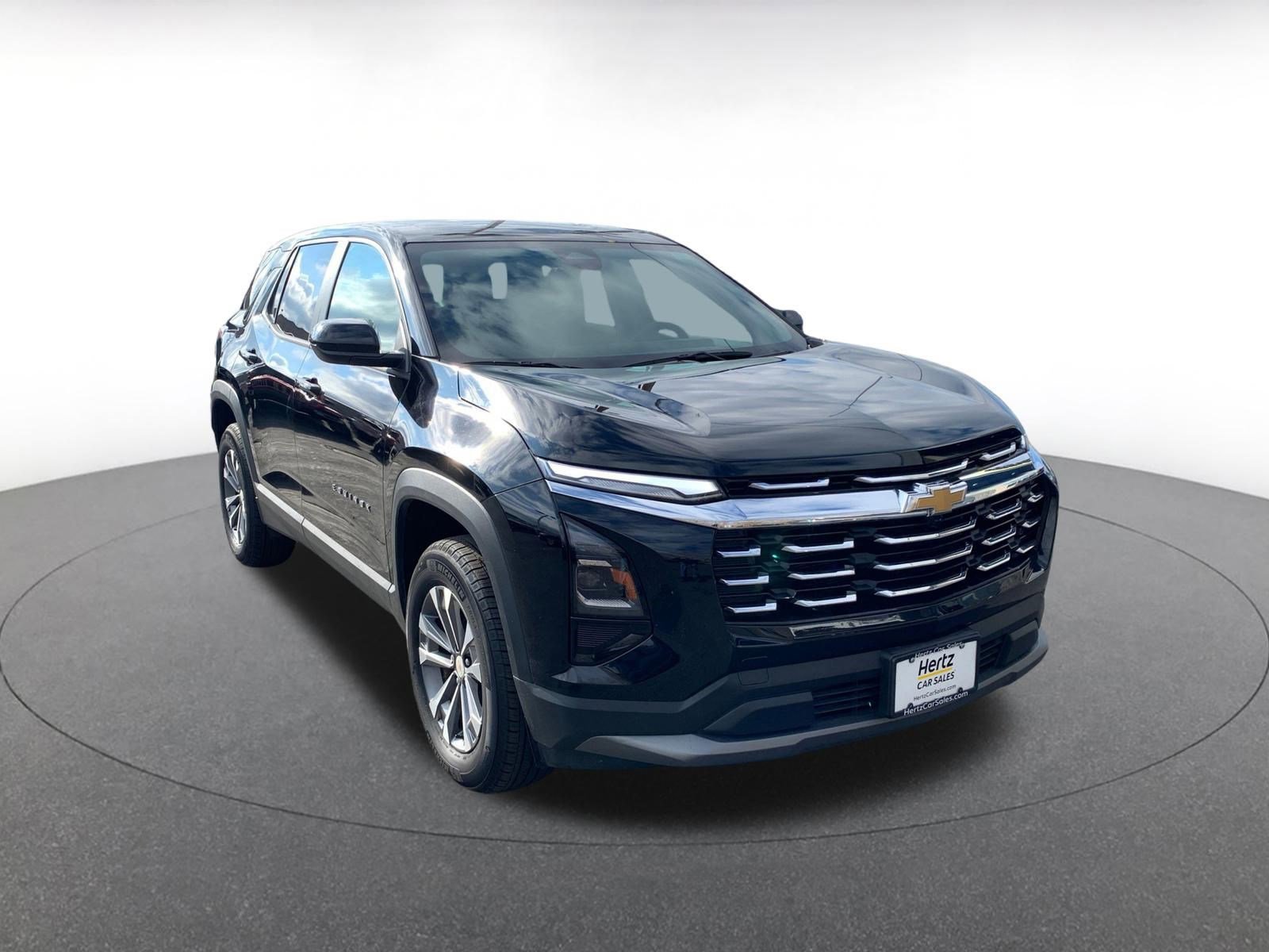 Used 2025 Chevrolet Equinox LT image 1