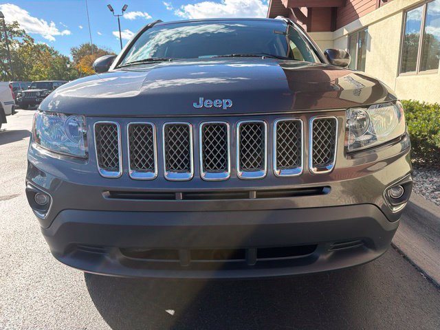 Used 2017 Jeep Compass High Altitude AWD/4WD image 16