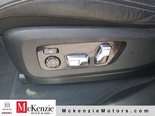 Used 2021 BMW X7 xDrive40i w/ M Sport Package AWD/4WD image 7