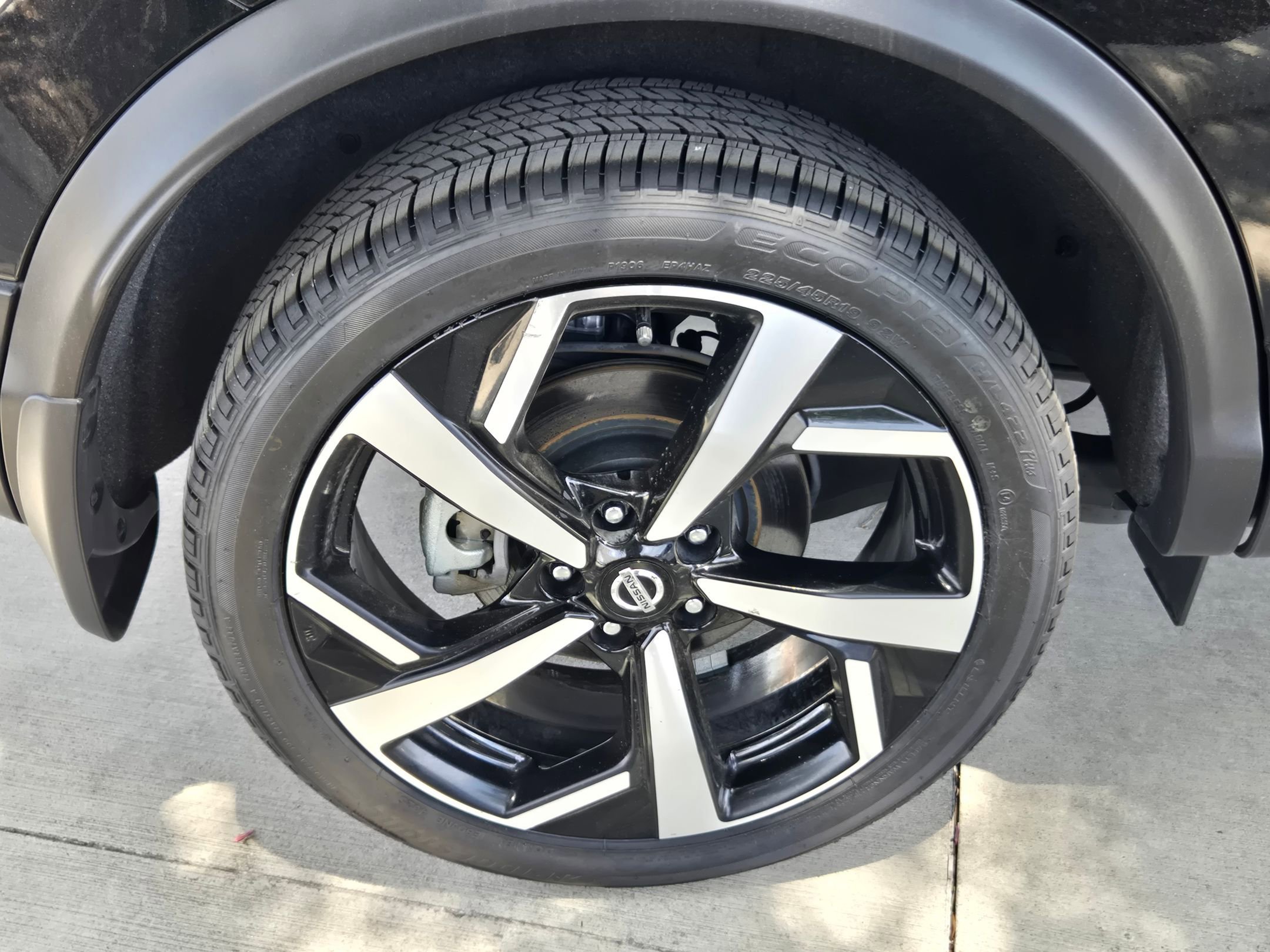 Used 2022 Nissan Rogue Sport SL AWD/4WD image 26