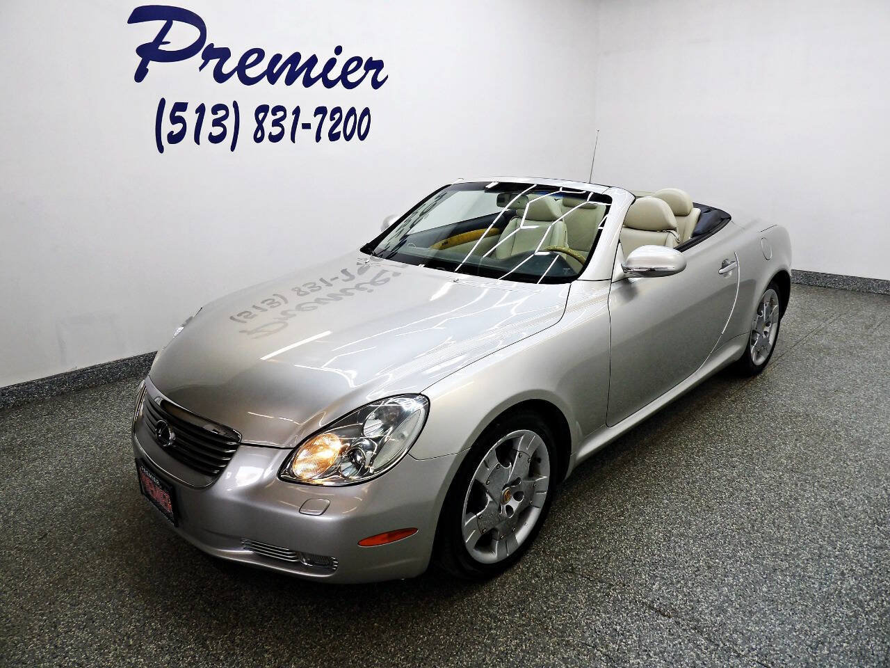 Used 2004 Lexus SC 430 Convertible RWD image 7