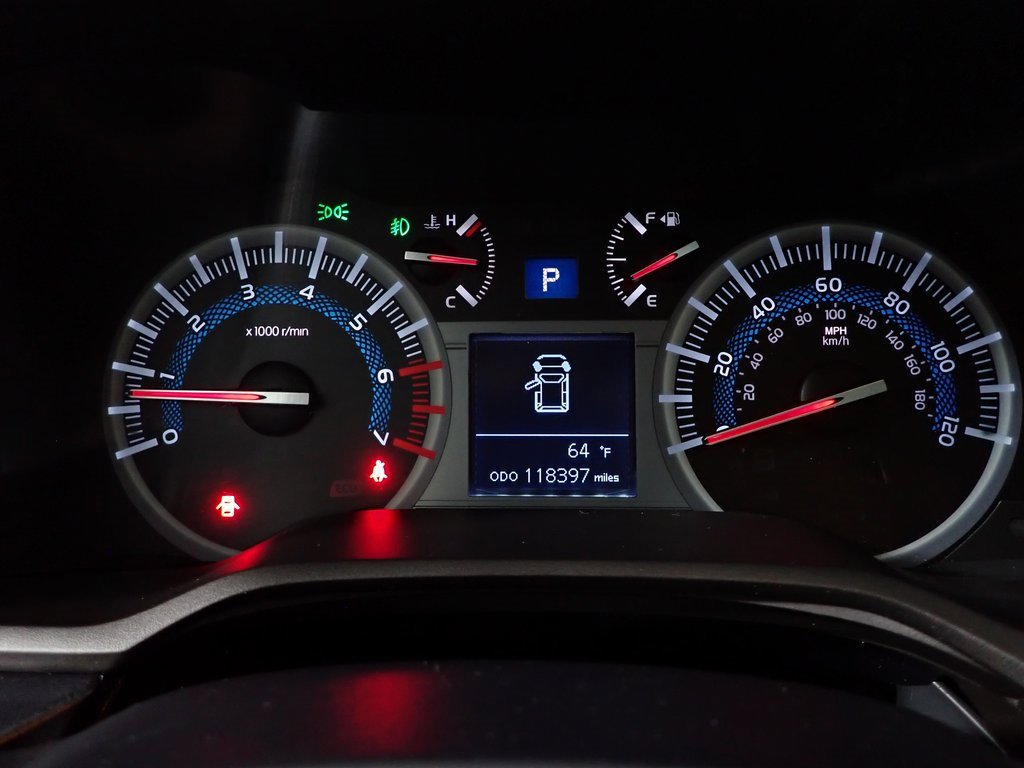 Used 2014 Toyota 4Runner Limited image 26