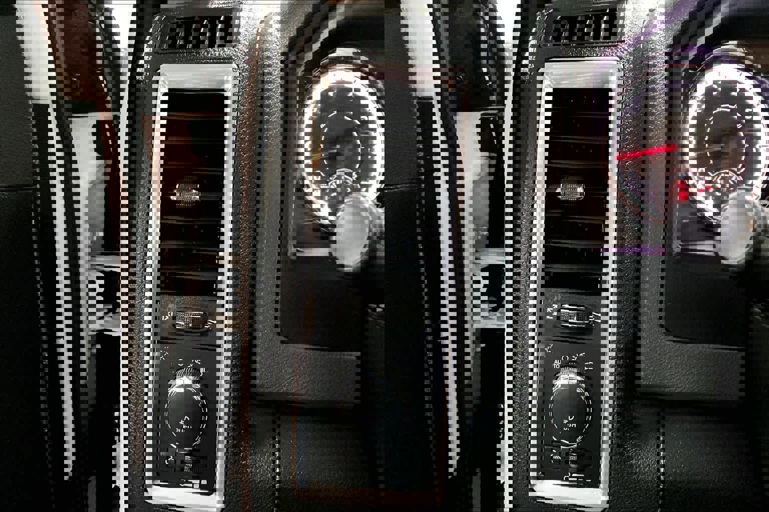 Used 2020 RAM 1500 Classic Warlock image 34