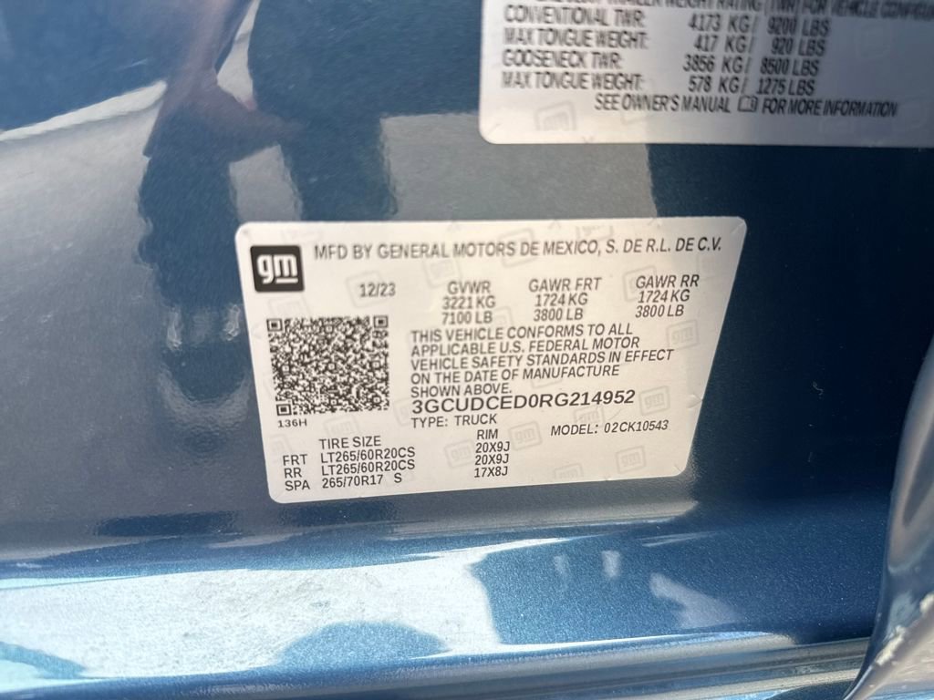 Used 2024 Chevrolet Silverado 1500 Custom Trail Boss w/ LPO, Dark Essentials Package image 29