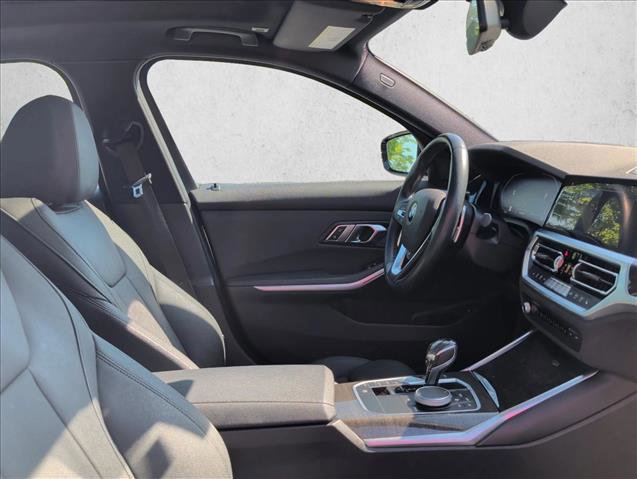 Used 2021 BMW 330i xDrive Sedan w/ Premium Package AWD/4WD image 23