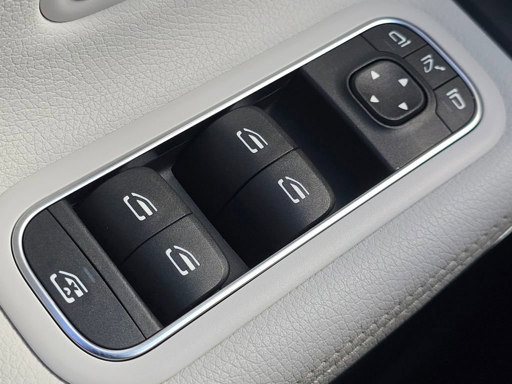 Used 2022 Mercedes-Benz CLA 35 AMG 4MATIC image 23