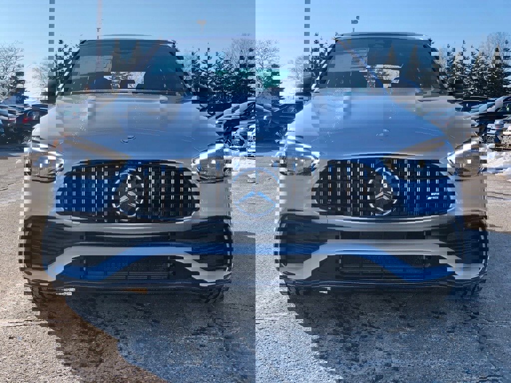 New 2026 Mercedes-Benz C 43 AMG 4MATIC Sedan image 2