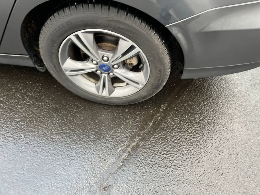 Used 2017 Ford Focus SE image 31