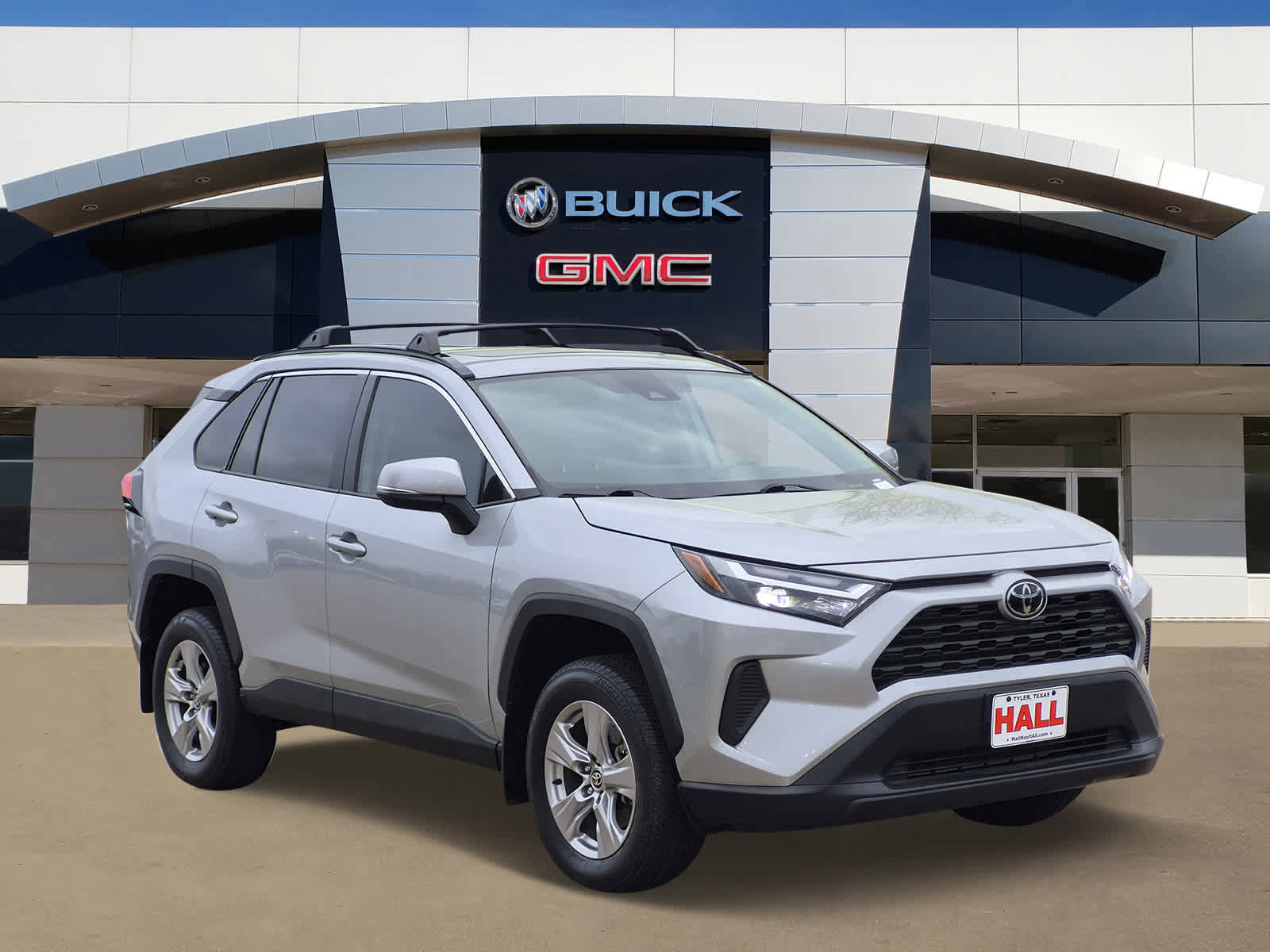 Used 2023 Toyota RAV4 XLE w/ Convenience Package video 1