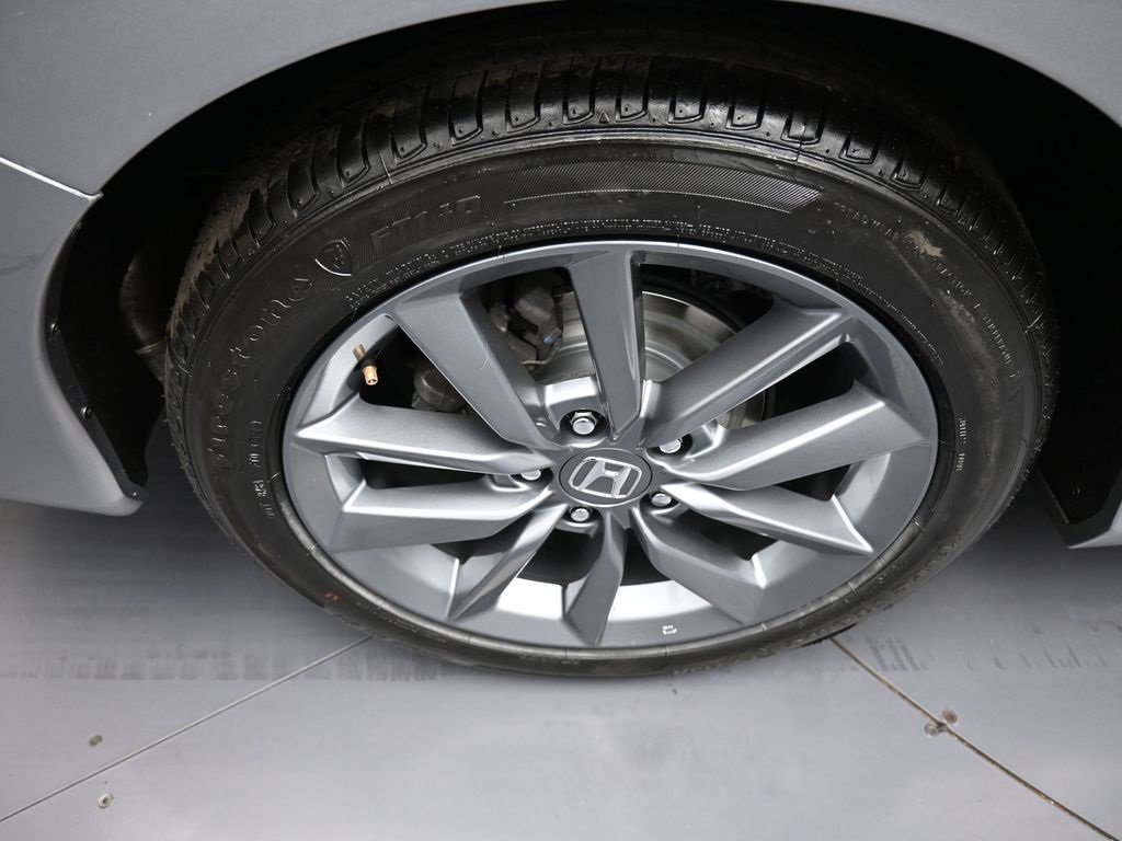 Certified 2020 Honda Civic EX image 12