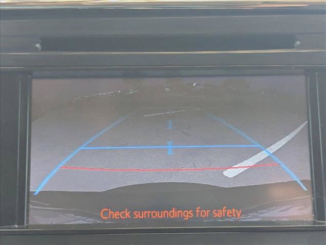 Used 2013 Toyota Avalon XLE Premium FWD image 12