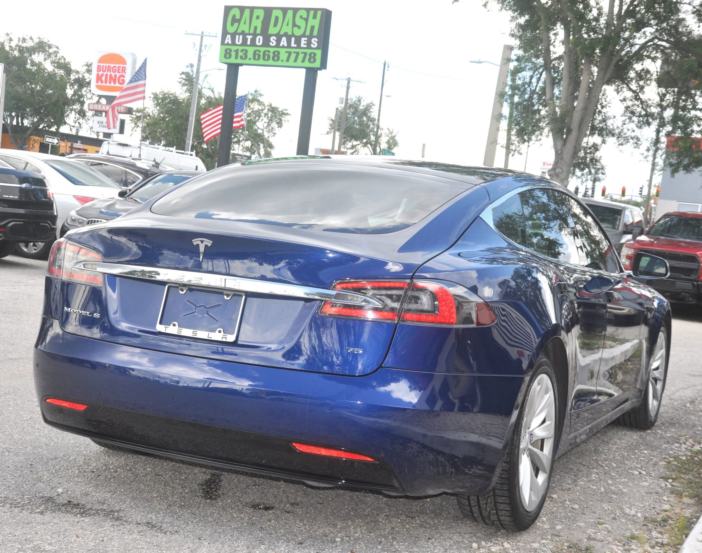 Used 2017 Tesla Model S 75 RWD image 14