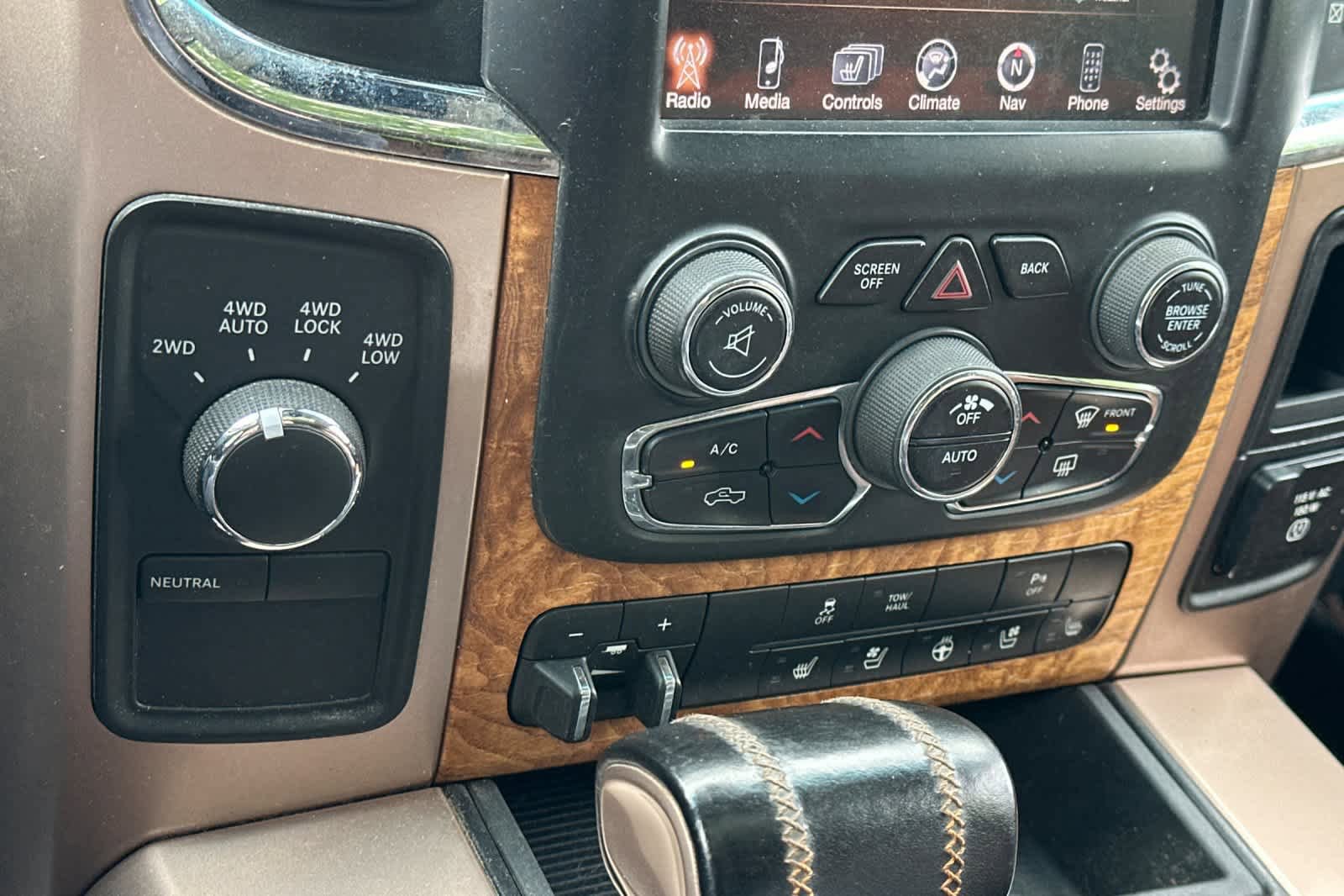 Used 2013 RAM 1500 Laramie Longhorn w/ Protection Group AWD/4WD image 20