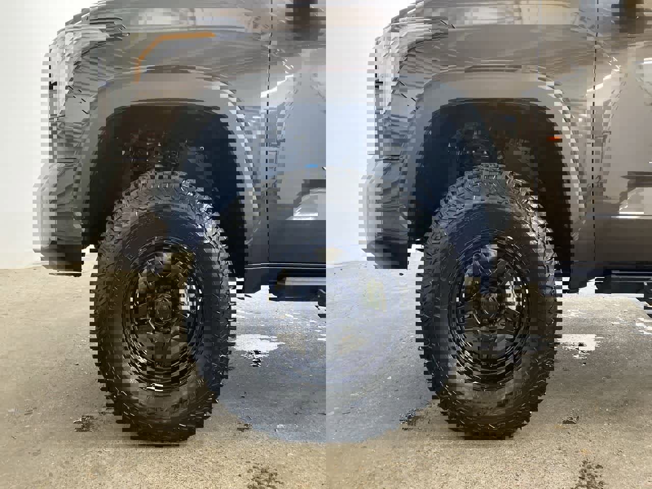 Used 2023 Toyota Tundra Limited w/ TRD Off-Road Package image 12