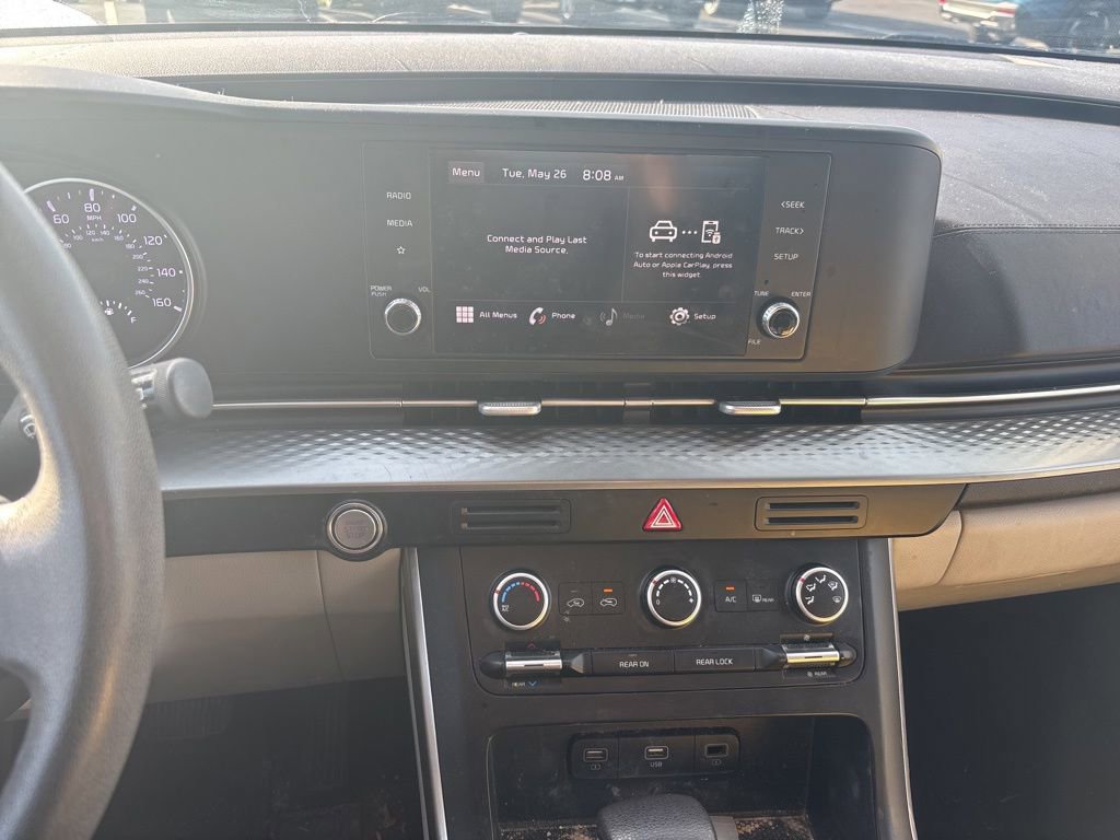 Used 2022 Kia Carnival LX FWD image 10