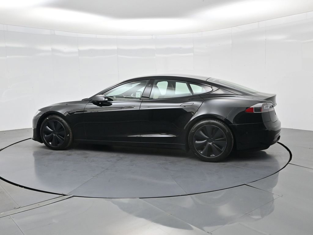 Used 2021 Tesla Model S Plaid image 9
