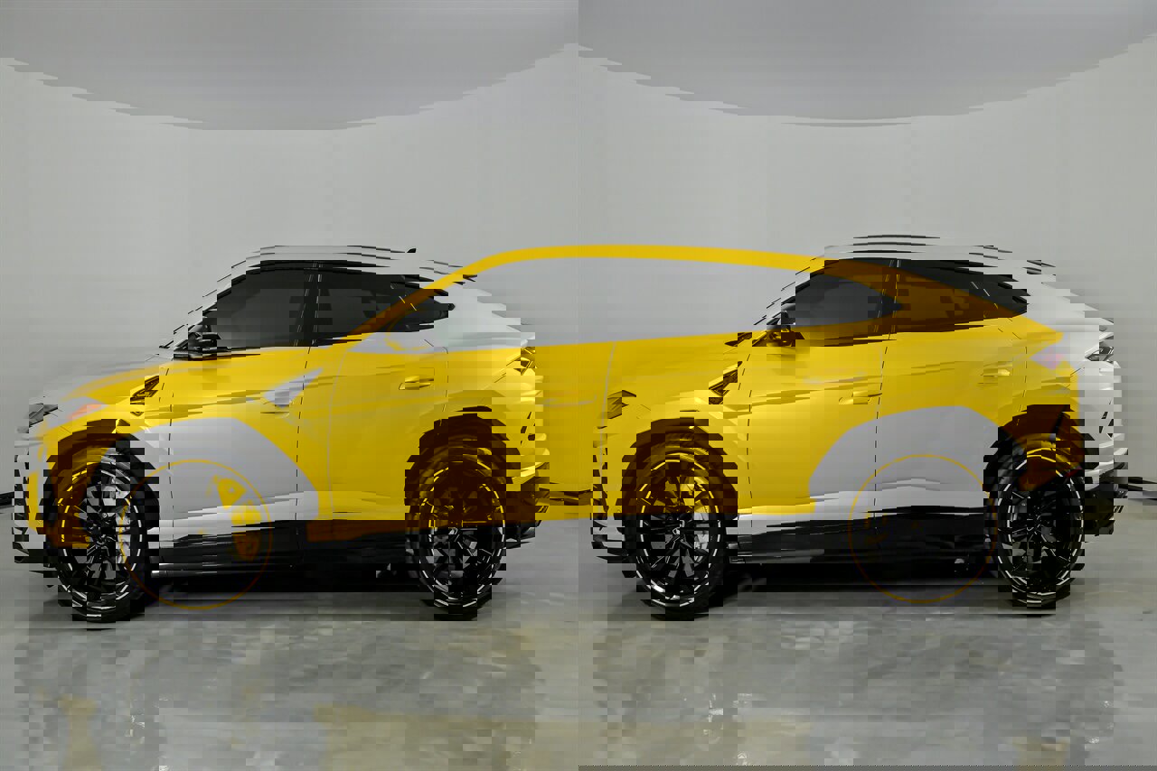 Used 2022 Lamborghini Urus image 8