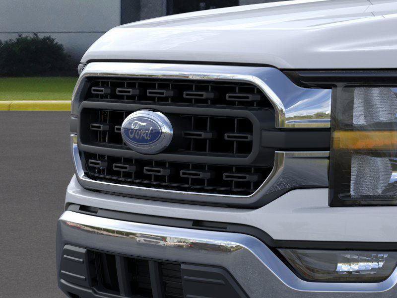 New 2023 Ford F150 XLT w/ Equipment Group 301A Mid image 17
