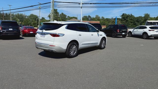 Certified 2024 Buick Enclave Essence FWD image 8