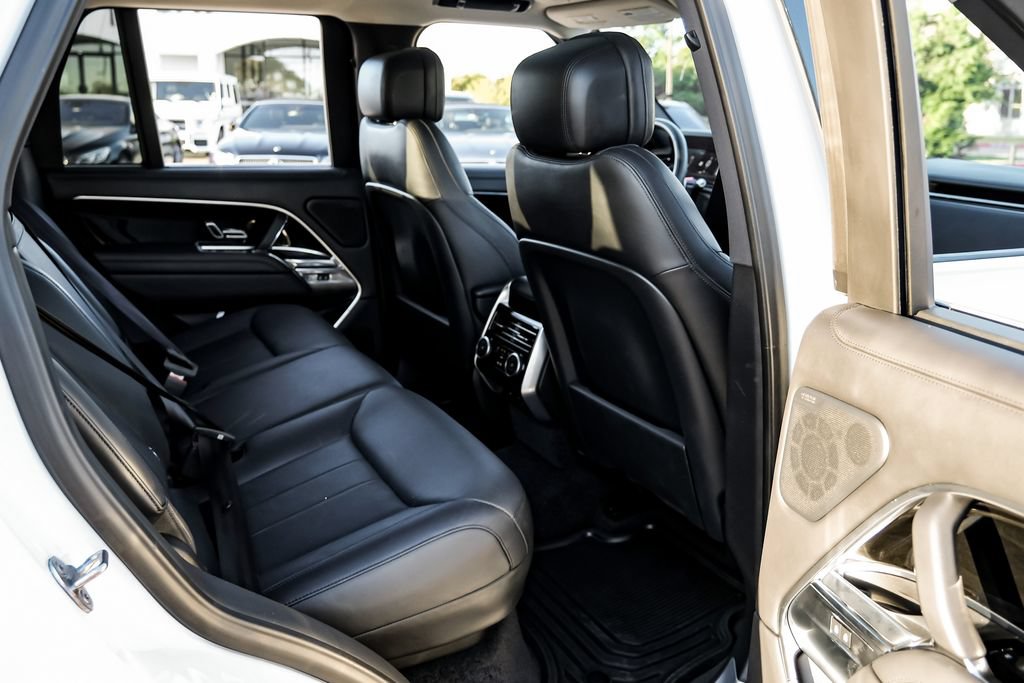 Used 2022 Land Rover Range Rover SE AWD/4WD image 33