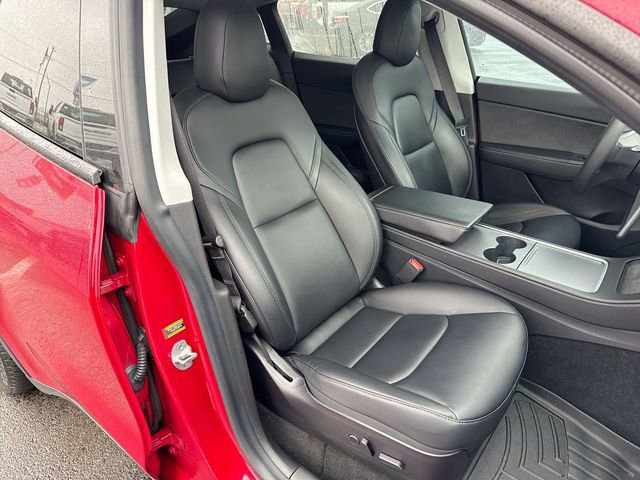 Used 2021 Tesla Model Y Long Range image 25